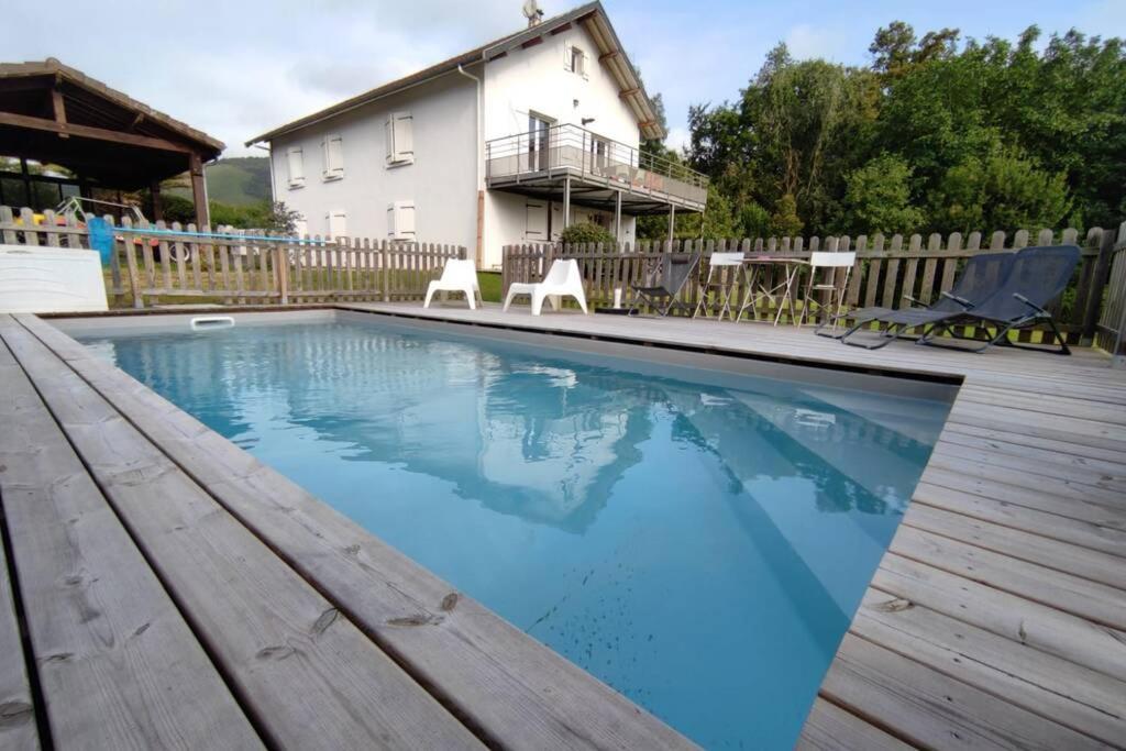 Appartement Au Calme Avec Vue Et Piscine Au Coeur Du Pays Basque Mauléon-Licharre Εξωτερικό φωτογραφία